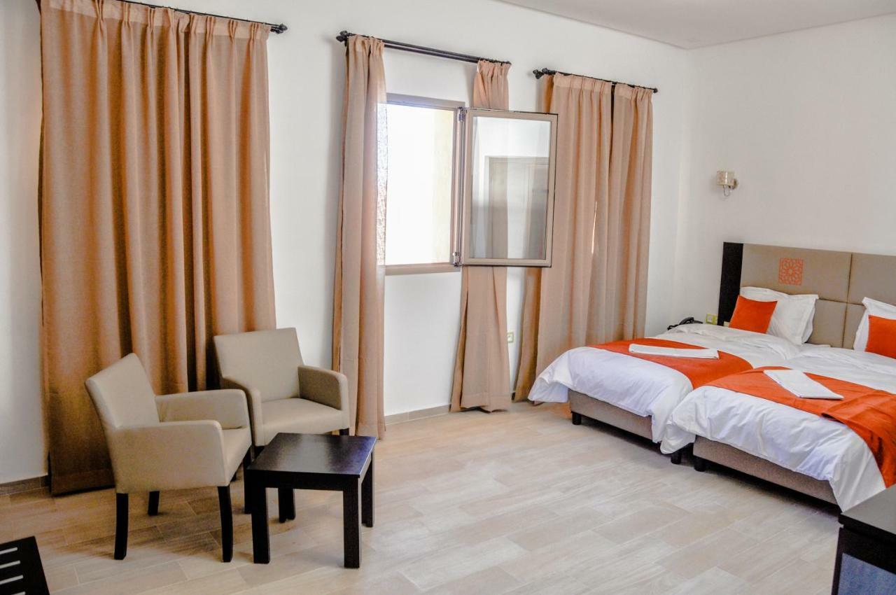 Motel Safari Budget Warzazát Exteriér fotografie