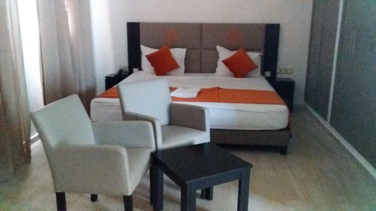 Motel Safari Budget Warzazát Exteriér fotografie
